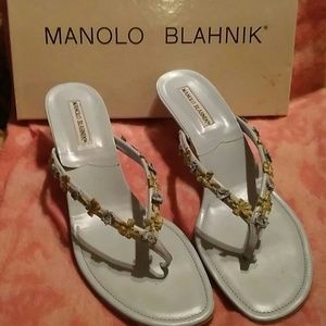 This one hurts! 41.5 (8.5) Manolo Blahnik heels